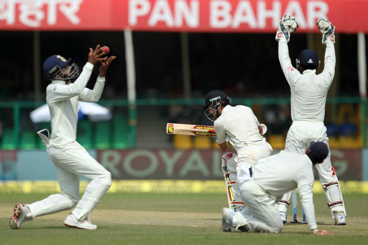 Dot balls lead to wickets, as India learnt on day three&nbsp;&nbsp;&bull;&nbsp;&nbsp;BCCI