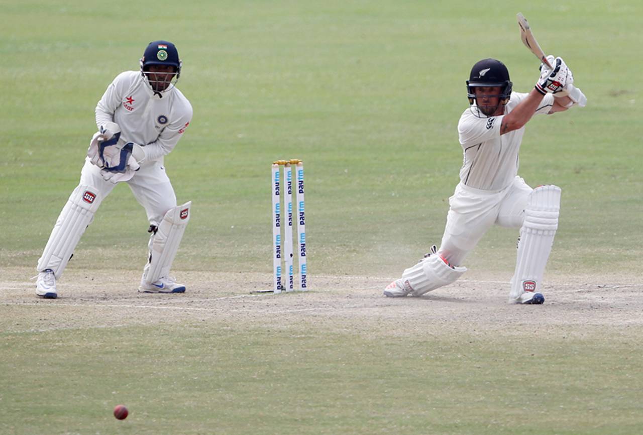 Luke Ronchi began the fifth day with staunch defence before employing an aggressive approach, often lofting the spinners over the infield&nbsp;&nbsp;&bull;&nbsp;&nbsp;BCCI
