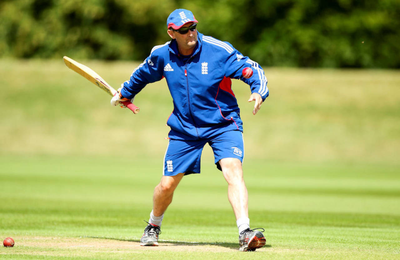 David Capel coaches England women ahead of the women's Ashes series, England v Australia, Wormsley, August 9, 2013