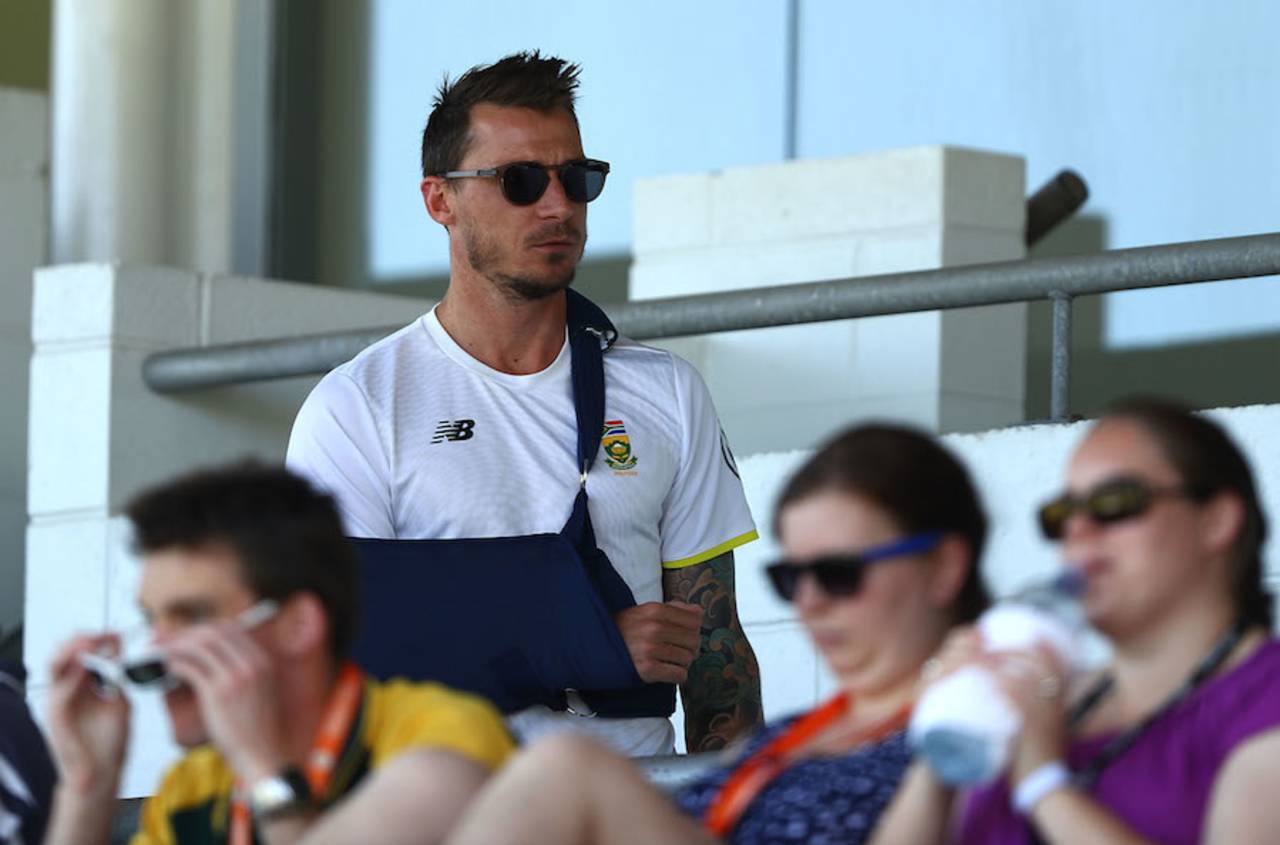Dale Steyn believes he is two or three weeks away from returning to competitive cricket&nbsp;&nbsp;&bull;&nbsp;&nbsp;Cricket Australia/Getty Images