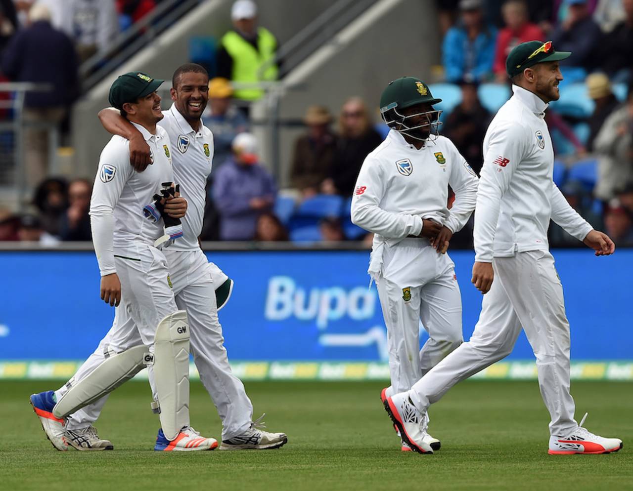The jubilant South Africans walk off the Bellerive Oval, Australia v South Africa, 2nd Test, Hobart, 1st day, November 12, 2016