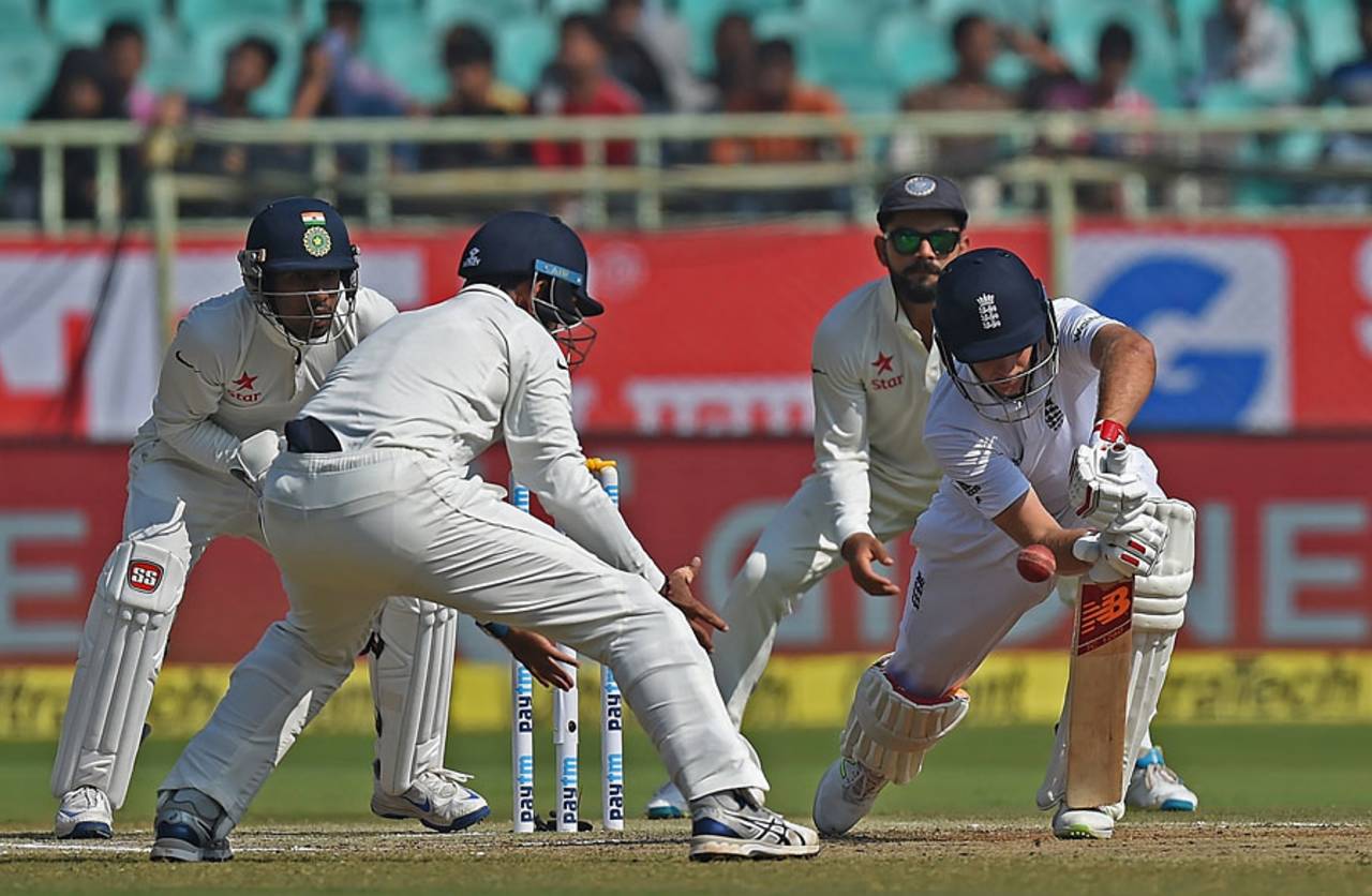 Joe Root leans forward to defend, India v England, 2nd Test, Visakhapatnam, 5th day, November 21, 2016