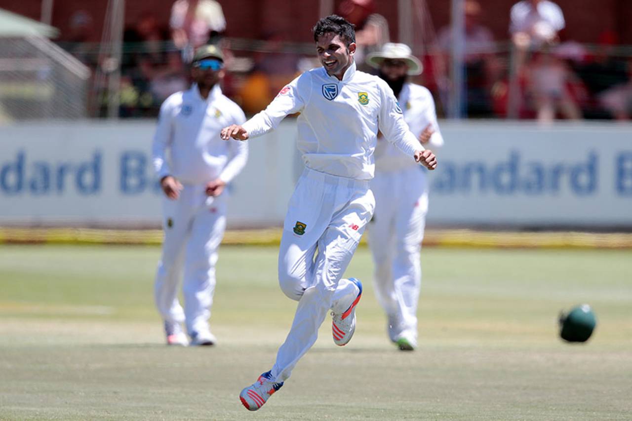 Keshav Maharaj exults after grabbing the last wicket of the Test match, South Africa v Sri Lanka, 1st Test, Port Elizabeth, 5th day, December 30, 2016