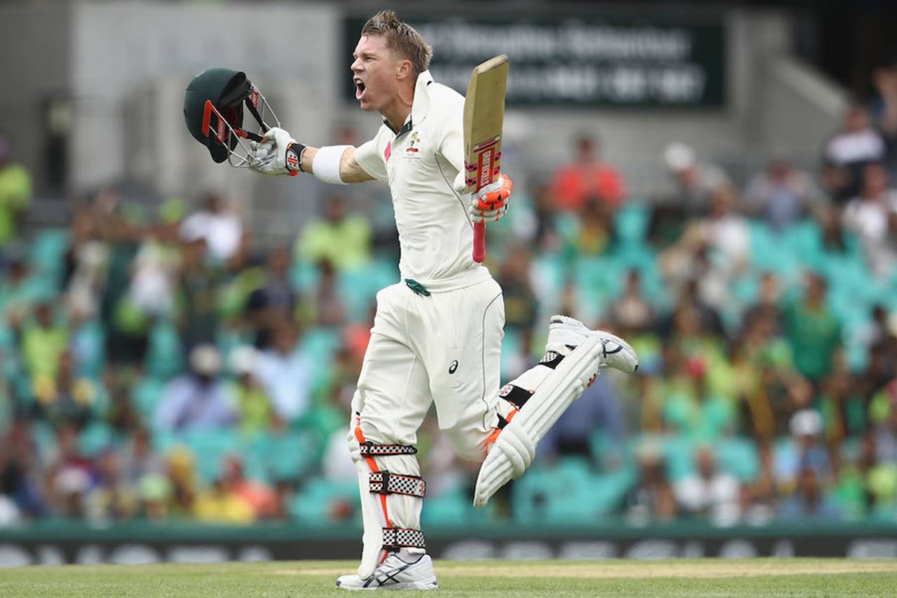 David Warner became only the fifth batsman in history to score a hundred before lunch on the opening day of a Test match&nbsp;&nbsp;&bull;&nbsp;&nbsp;Getty Images