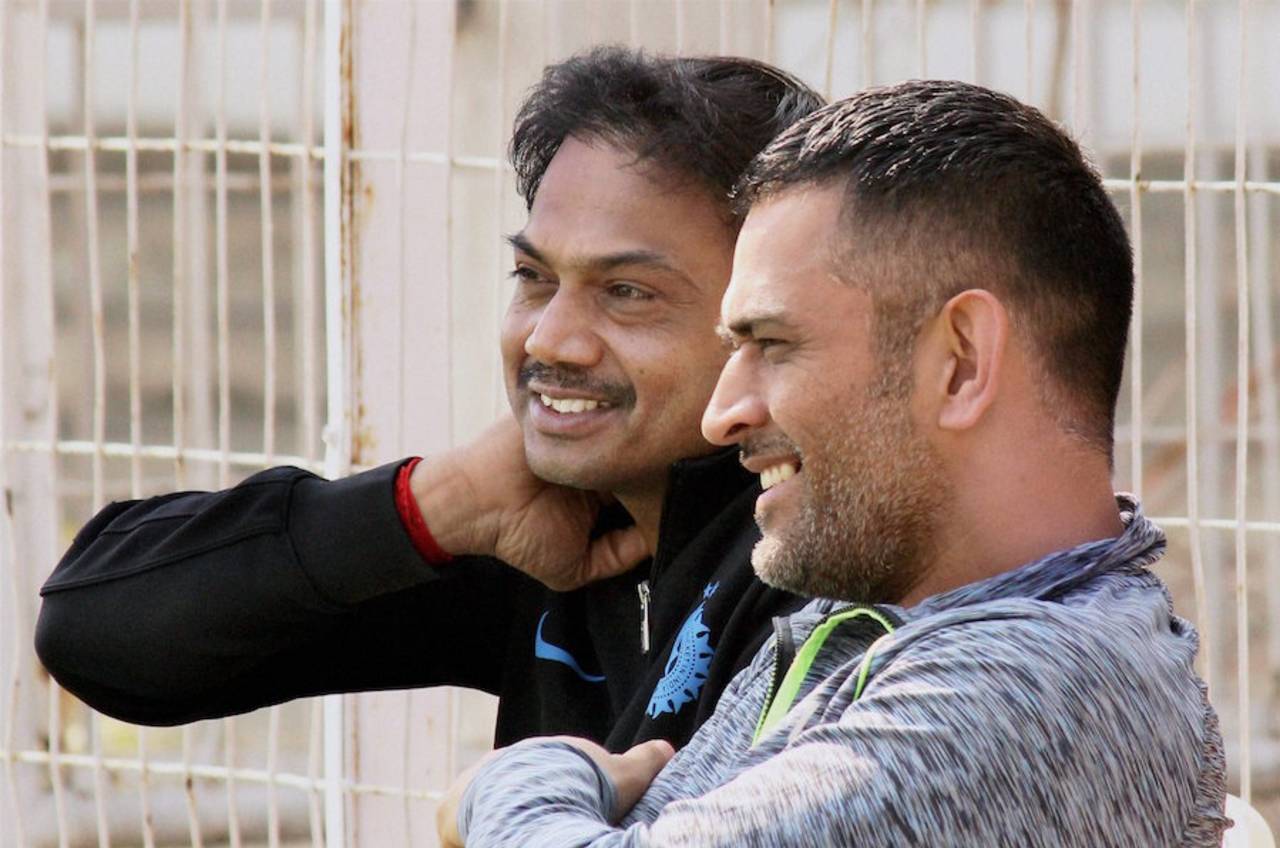 MS Dhoni had a long chat with India's chairman of selectors MSK Prasad on the fourth day of the Jharkhand-Gujarat semi-final in Nagpur&nbsp;&nbsp;&bull;&nbsp;&nbsp;PTI 