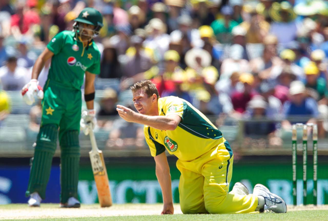 A few days after being excluded from the Australia squad for the Champions Trophy, James Faulkner was omitted from CA's proposed list for central contracts for the forthcoming season&nbsp;&nbsp;&bull;&nbsp;&nbsp;AFP