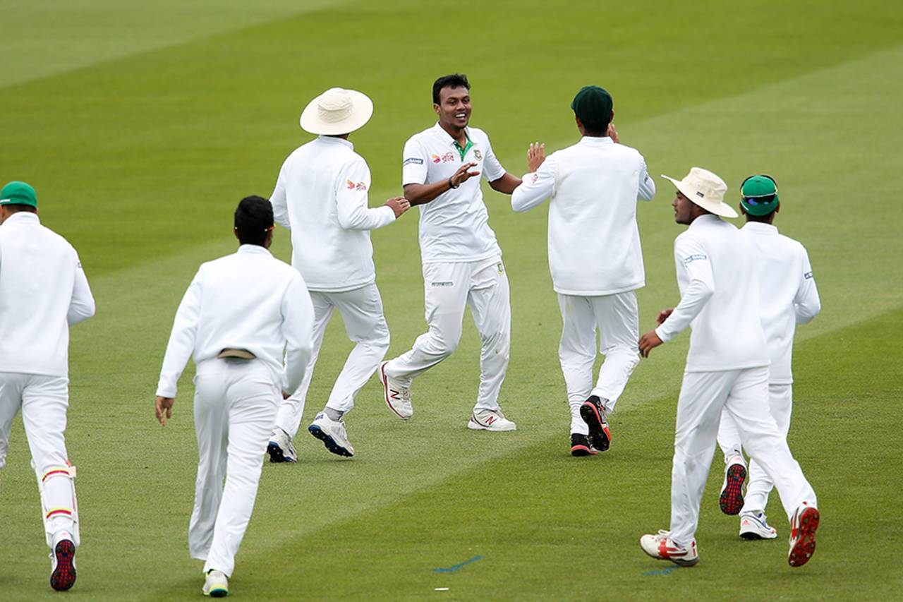 Kamrul Islam Rabbi struck twice in his first over on the second day in Christchurch&nbsp;&nbsp;&bull;&nbsp;&nbsp;Getty Images