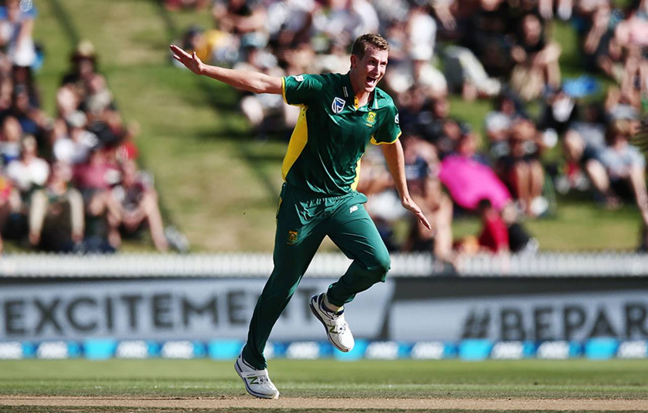 Chris Morris has struggled to nail down a Test spot but has assured South Africa he would not go the Kolpak route&nbsp;&nbsp;&bull;&nbsp;&nbsp;Getty Images