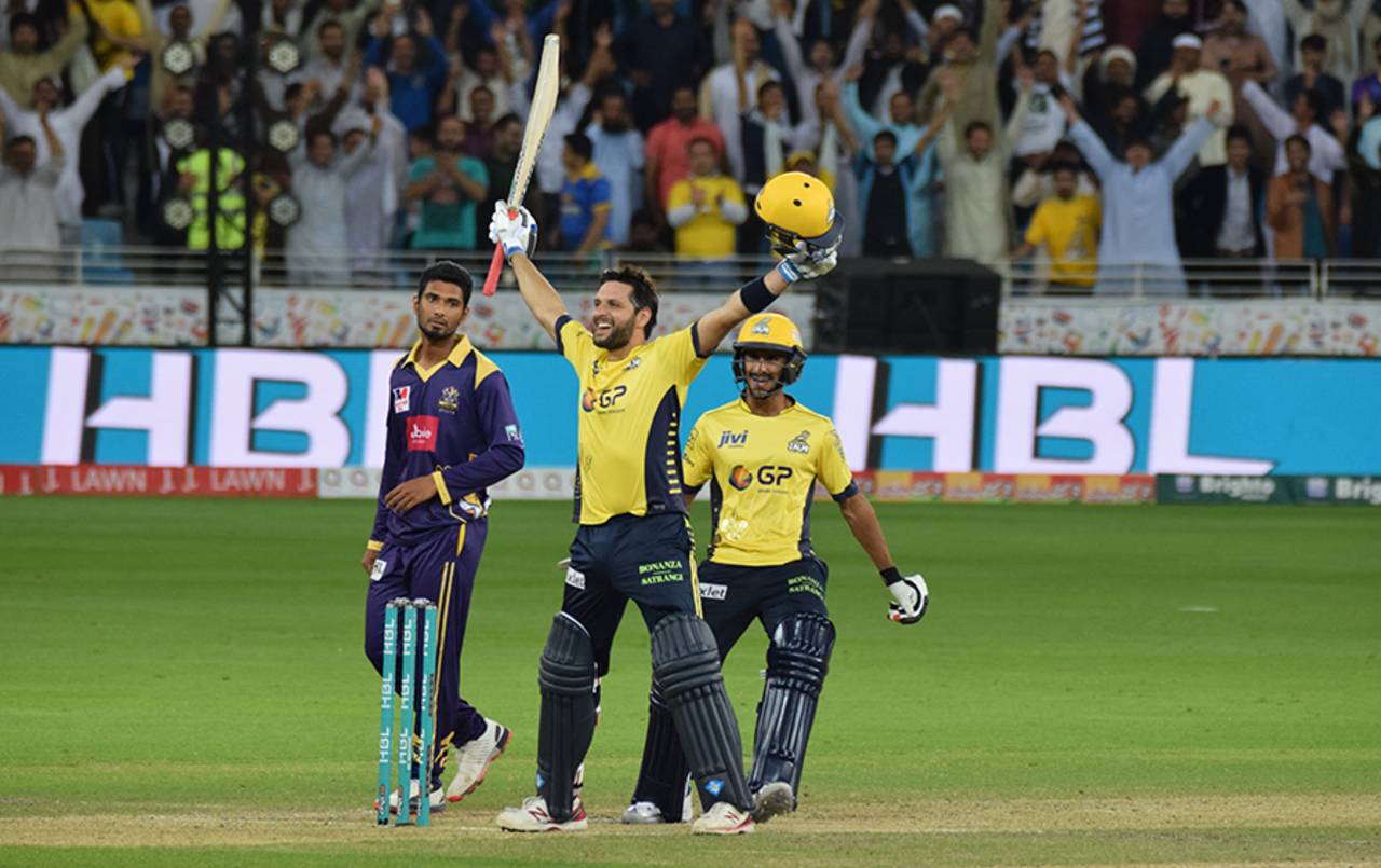 Shahid Afridi has been churning out the sixes, but most less experienced Pakistani batsmen at the PSL have struggled to clear the ropes&nbsp;&nbsp;&bull;&nbsp;&nbsp;PCB/PSL
