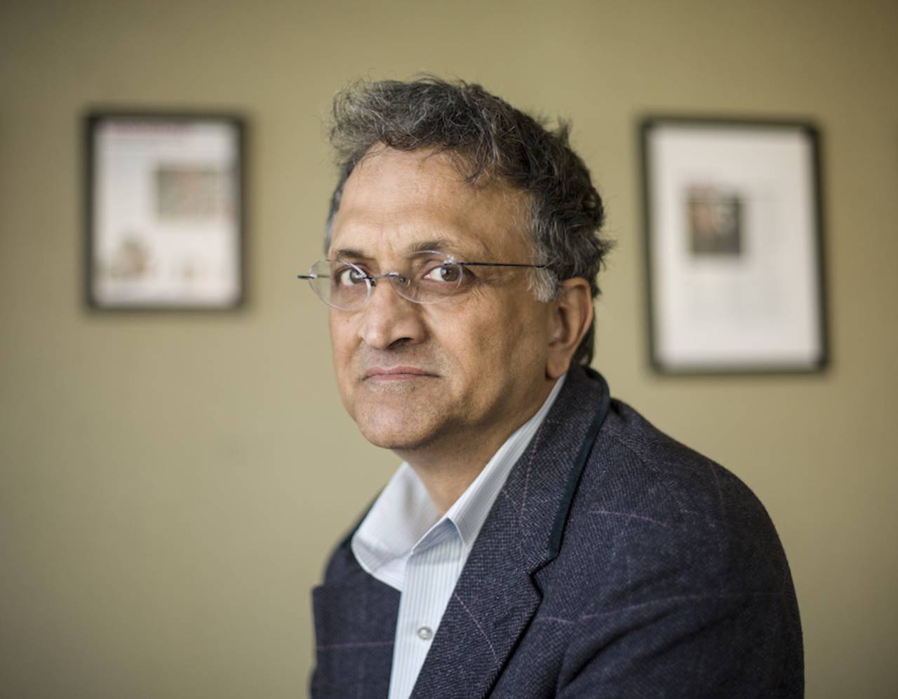 Ramachandra Guha at an event to talk about one of his books, Toronto, April 28, 2014