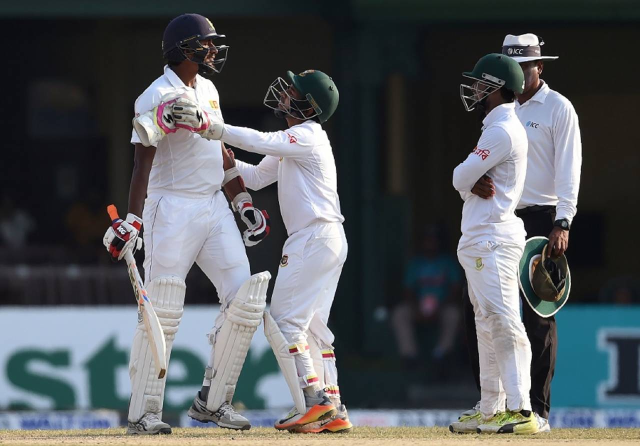 Suranga Lakmal was given not out after Bangladesh reviewed a bat-pad appeal off the final ball of the day&nbsp;&nbsp;&bull;&nbsp;&nbsp;AFP