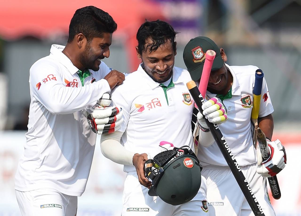 Imrul Kayes, Mushfiqur Rahim and Mehedi Hasan bask in glory, Sri Lanka v Bangladesh, 2nd Test, Colombo, 5th day, March 19, 2017