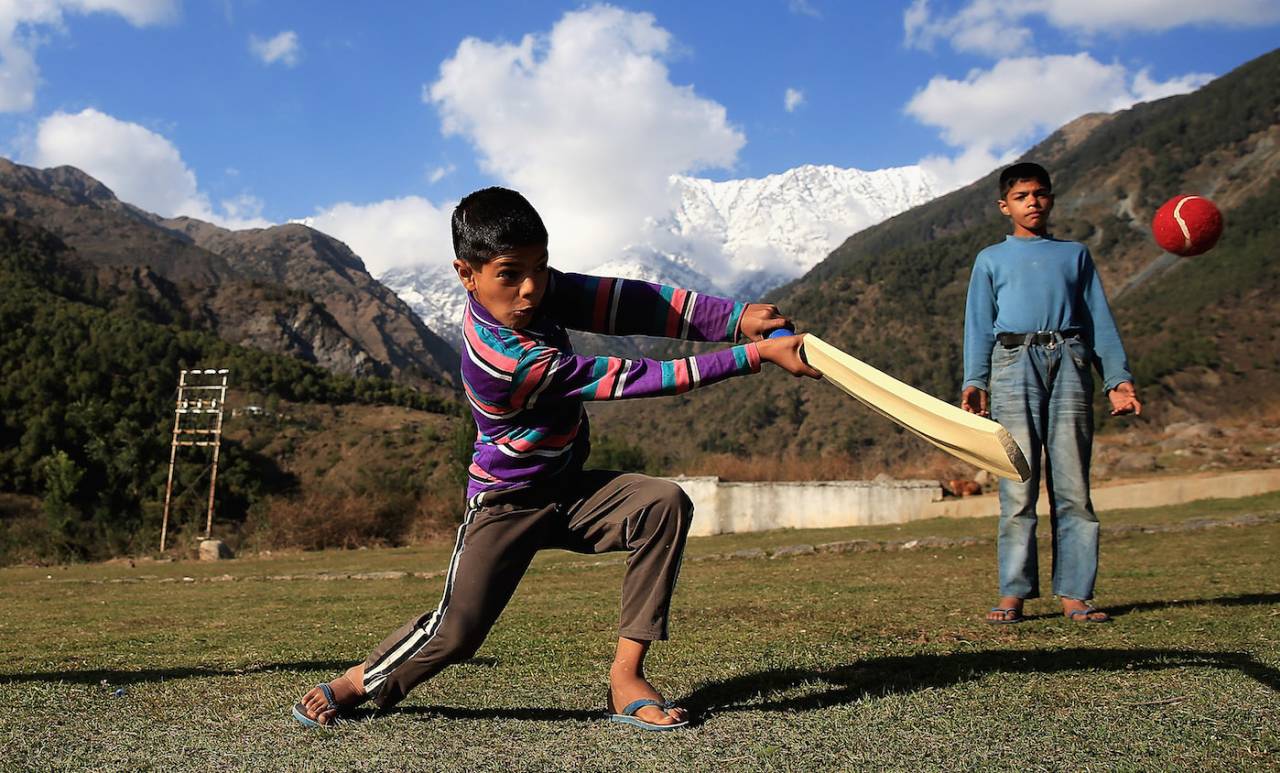 Gully cricket slang in India varies from city to city, hills to plains