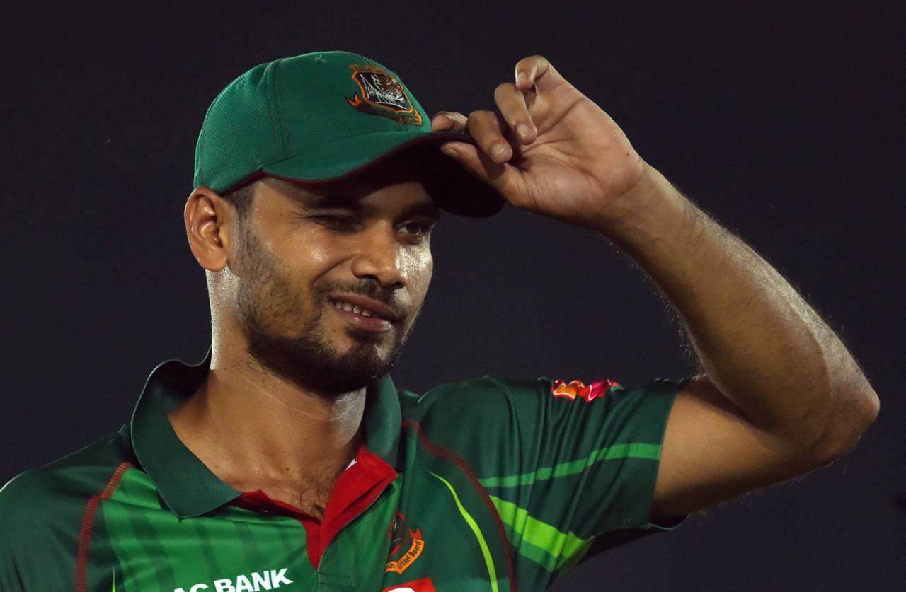 'The batsmen should learn how to convert 50-60 into a hundred, which is what big teams do' - Mashrafe Mortaza&nbsp;&nbsp;&bull;&nbsp;&nbsp;AFP