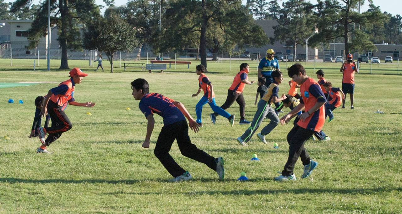 A youth training session in Houston, Texas, 2017