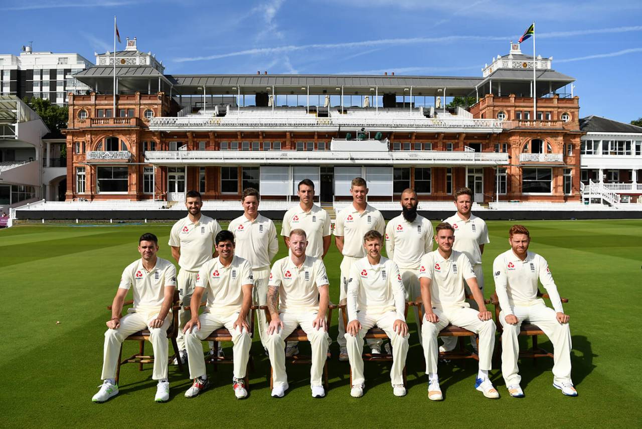 Joe Root made some questionable decisions in picking Gary Ballance (back row, second from left) as No. 3 and Liam Dawson (first from right) as England's lead spinner&nbsp;&nbsp;&bull;&nbsp;&nbsp;Getty Images