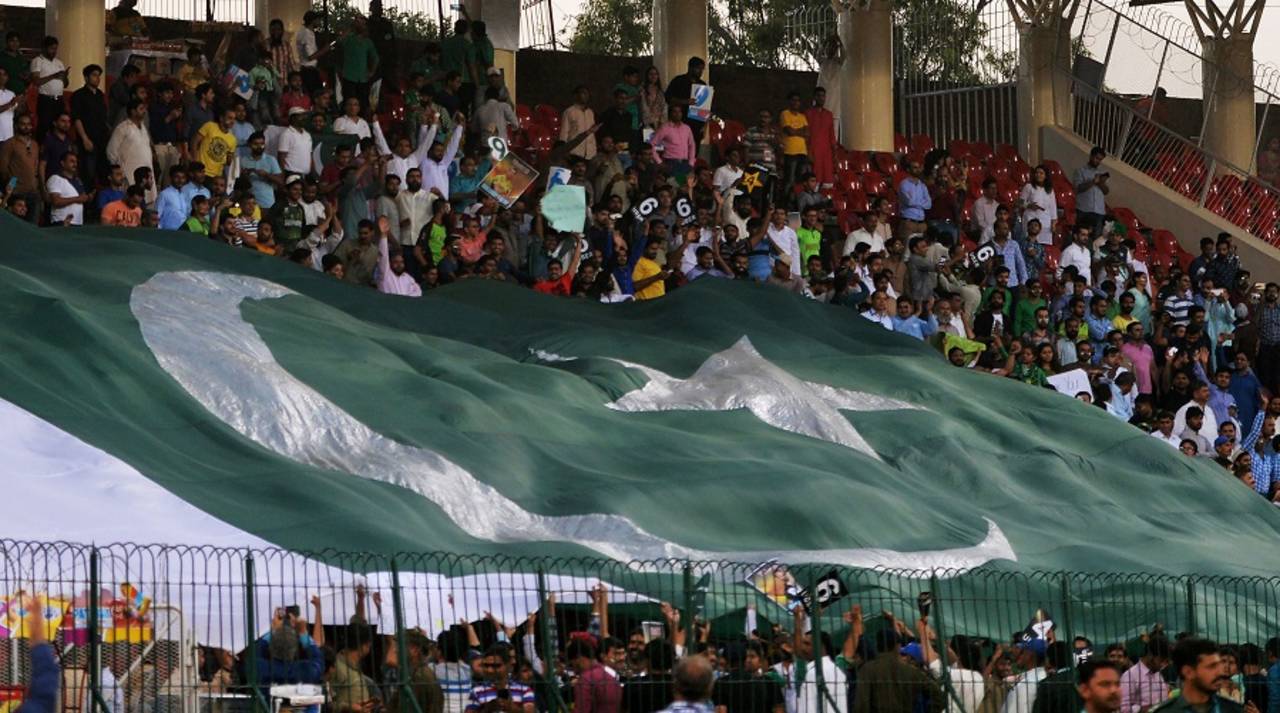 A gigantic Pakistani flag engulfs one of the stands, Pakistan v World XI, 3rd T20I, Independence Cup 2017, Lahore, September 15, 2017