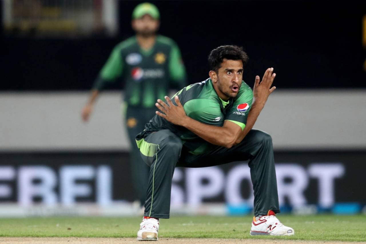 Hasan Ali is pumped up after taking a wicket, New Zealand v Pakistan, 2nd T20I, Auckland