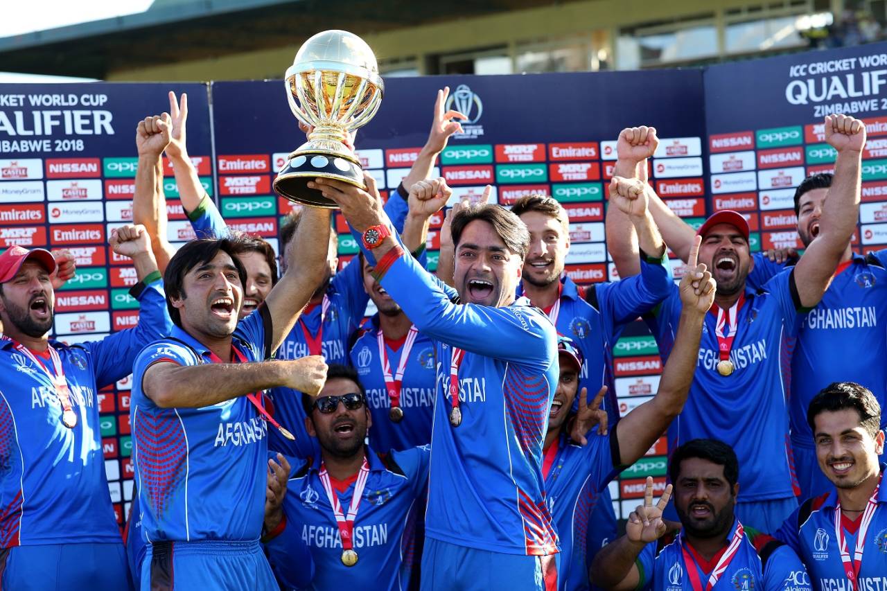 The victorious Afghanistan team lifts the trophy, Afghanistan v West Indies, World Cup Qualifier, final, Harare, March 25, 2018