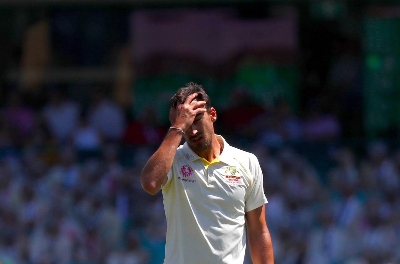 Mitchell Starc shows signs of frustration, Australia v India, 4th Test, Sydney, 2nd day, January 4, 2018