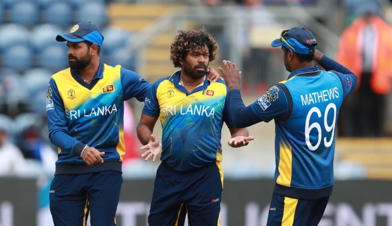 Lasith Malinga and Angelo Mathews - the senior brains trust, Afghanistan v Sri Lanka, World Cup 2019, Cardiff, June 4, 2019
