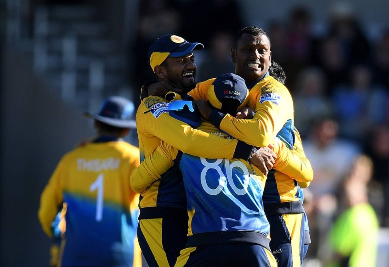 Sri Lanka celebrate after stunning England, winning the match by 20 runs, World Cup 2019, Headingley, June 21, 2019
