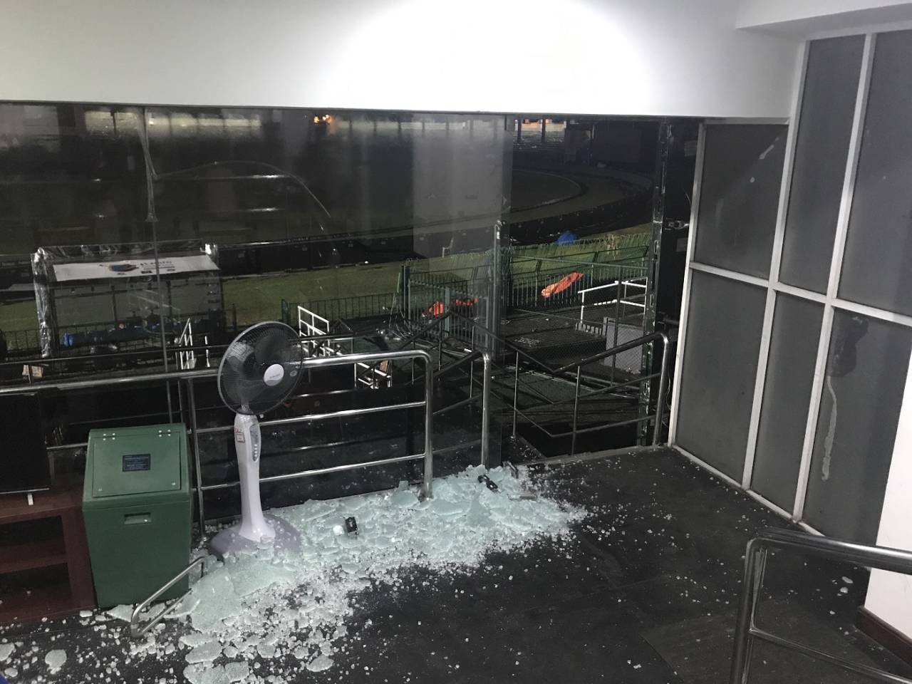 When will we see an end put to the ridiculous use of glass in dressing rooms?&nbsp;&nbsp;&bull;&nbsp;&nbsp;Andrew Fernando/ESPNcricinfo