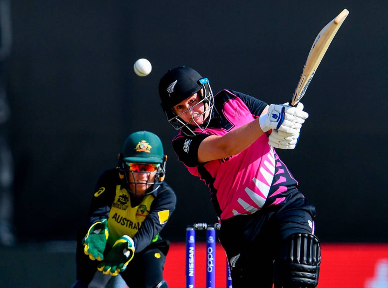 Rachel Priest lofts down the ground, New Zealand v Australia, Women's T20 World Cup, Melbourne, March 2, 2020