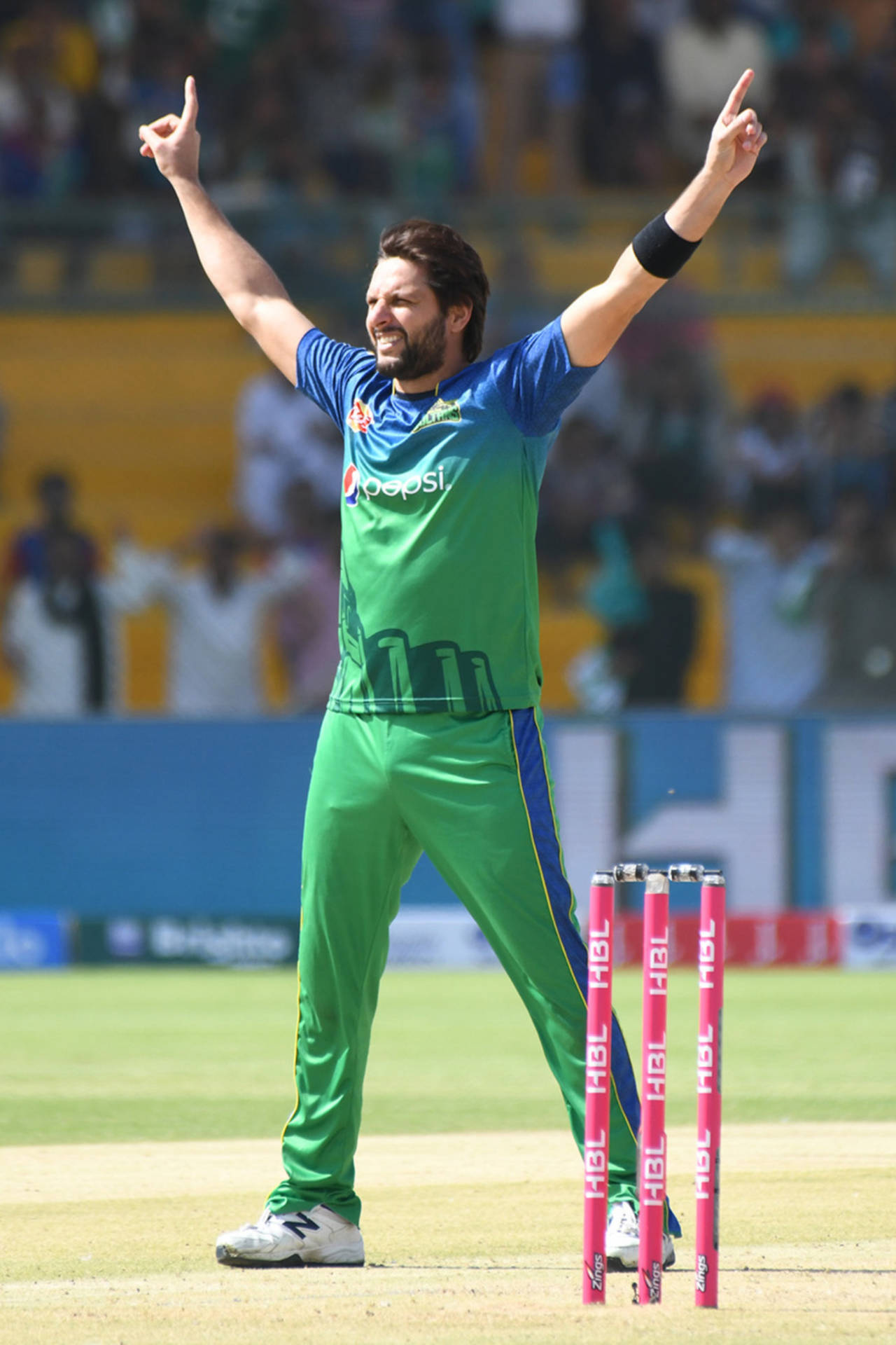Shahid Afridi will have to undergo a three-day isolated quarantine once he gets to Sri Lanka