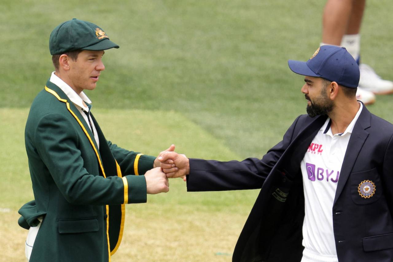 Tim Paine and Virat Kohli fist bump at the time of toss, Australia vs India, 1st Test, Adelaide, 1st day, December 17, 2020