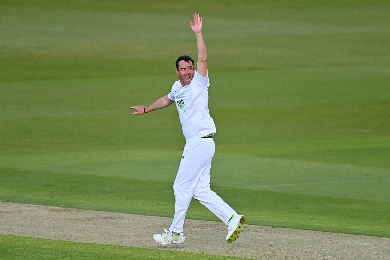 Kyle Abbott appeals for a wicket, LV= Insurance County Championship, Hampshire vs Somerset, Ageas Bowl, May 6, 2021