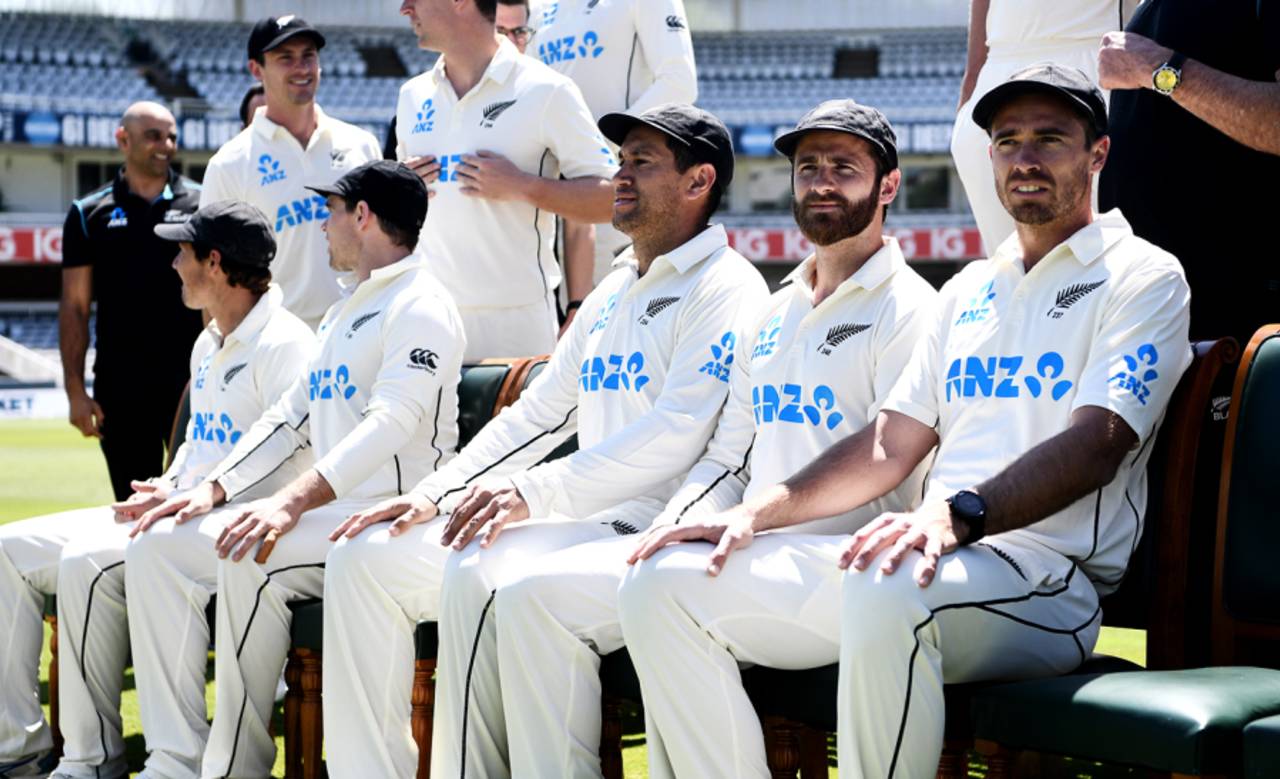 BJ  Watling, Tom Latham, Ross Taylor, Kane Williamson and Tim Southee sit down for a squad photo, Lord's, June 1, 2021