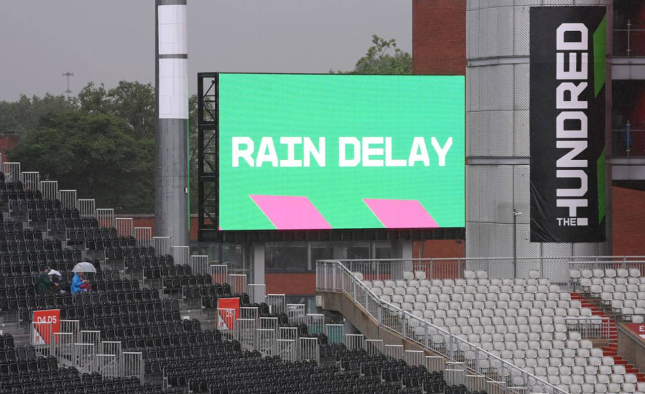 Heavy rain delayed the toss at Emirates Old Trafford, Manchester Originals vs Northern Superchargers, Women's Hundred, July 28, 2021