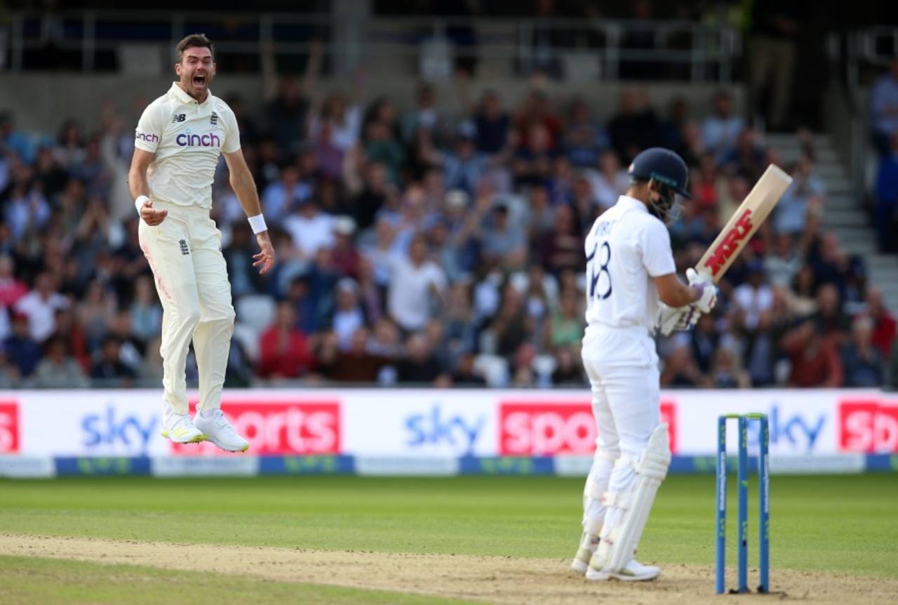 James Anderson leaps in celebration after dismissing Virat Kohli, England vs India, 3rd Test, Headingley, 1st day, August 25, 2021