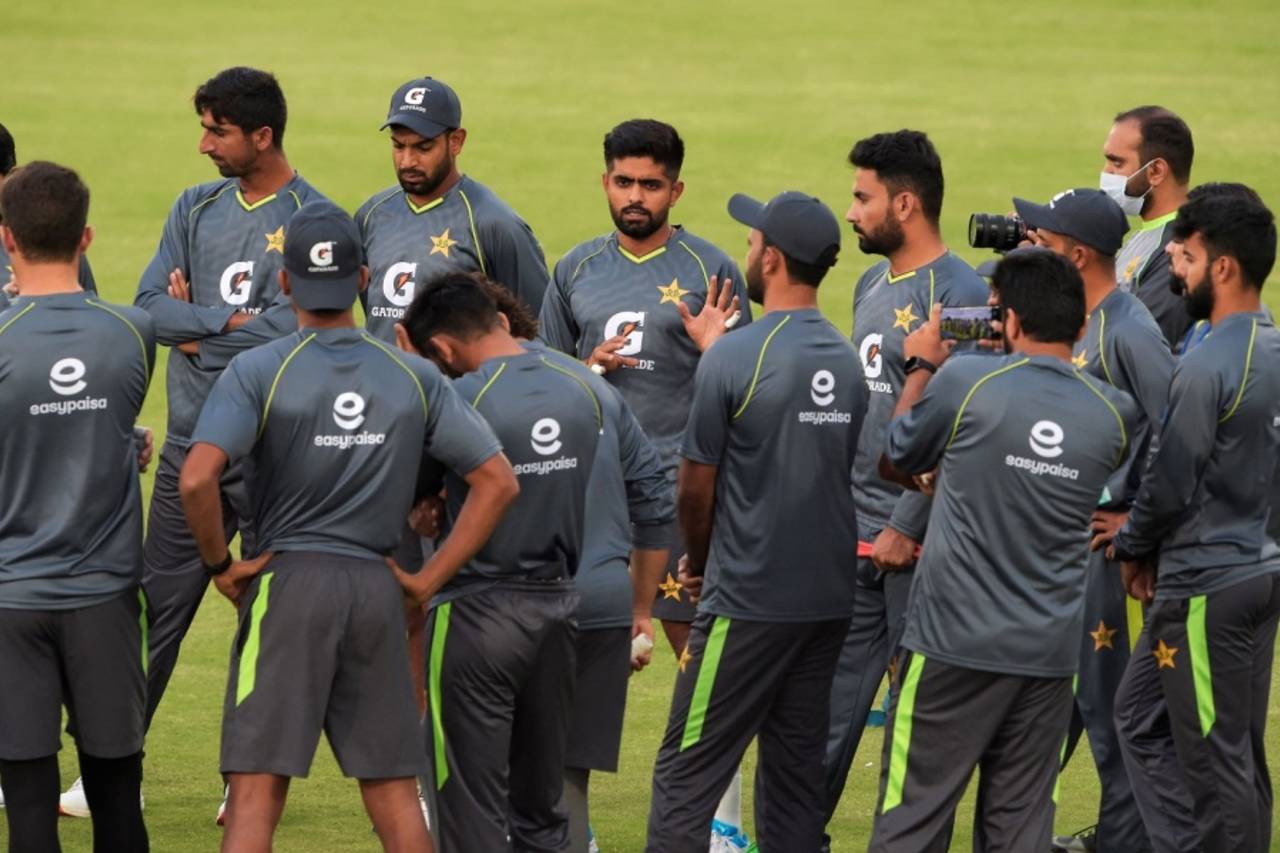 Babar Azam speaks to his players during a training session, Rawalpindi, September 11, 2021
