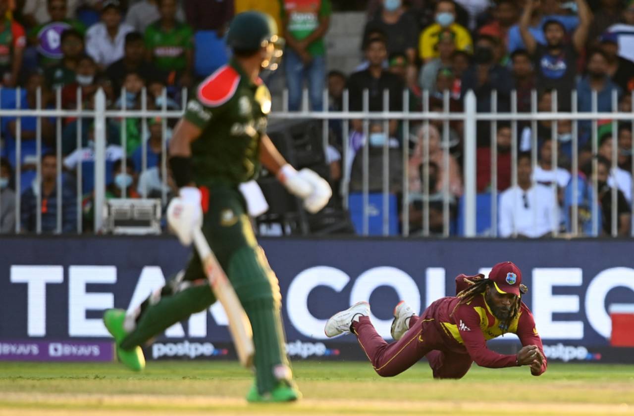Chris Gayle dives forward to dismiss Soumya Sarkar, Bangladesh vs West Indies, T20 World Cup, Group 1, Sharjah, October 29, 2021