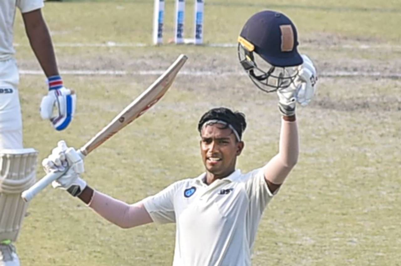 Kumar Kushagra hit 37 fours and two sixes while scoring 266 off 269 balls
