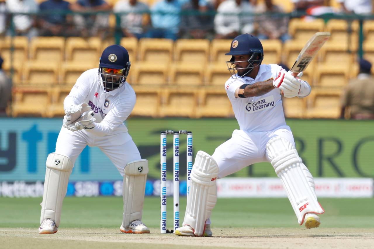 Kusal Mendis rocks back and cuts, India vs Sri Lanka, 2nd Test, Bengaluru, 3rd day, March 14, 2022