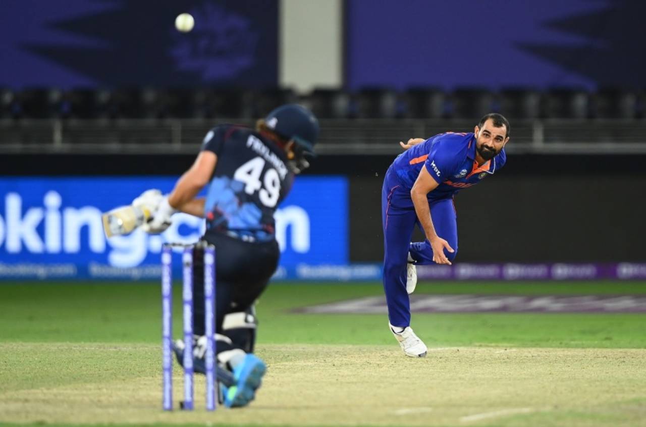 Ravi Shastri thinks India are a seamer short at the Asia Cup, and Mohammed Shami would have filled the void nicely&nbsp;&nbsp;&bull;&nbsp;&nbsp;Getty Images