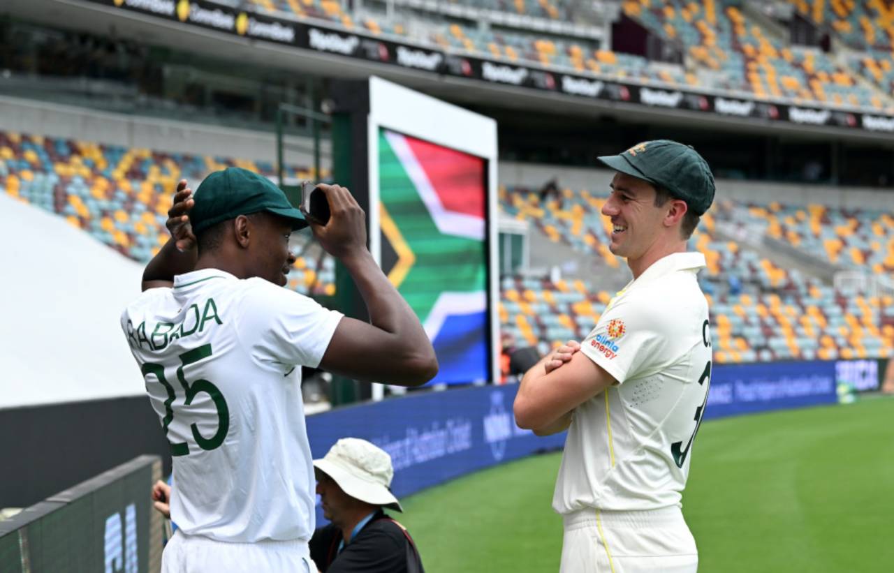 Pat Cummins and Kagiso Rabada chat on the eve of the first Test Australia vs South Africa, 1st Test, Brisbane, December 16, 2022