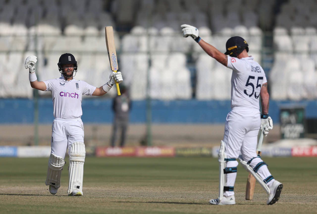 Ben Stokes celebrates after Ben Duckett hit the winning runs, Pakistan vs England, 3rd Test, Karachi, 4th day, December 20, 2022
