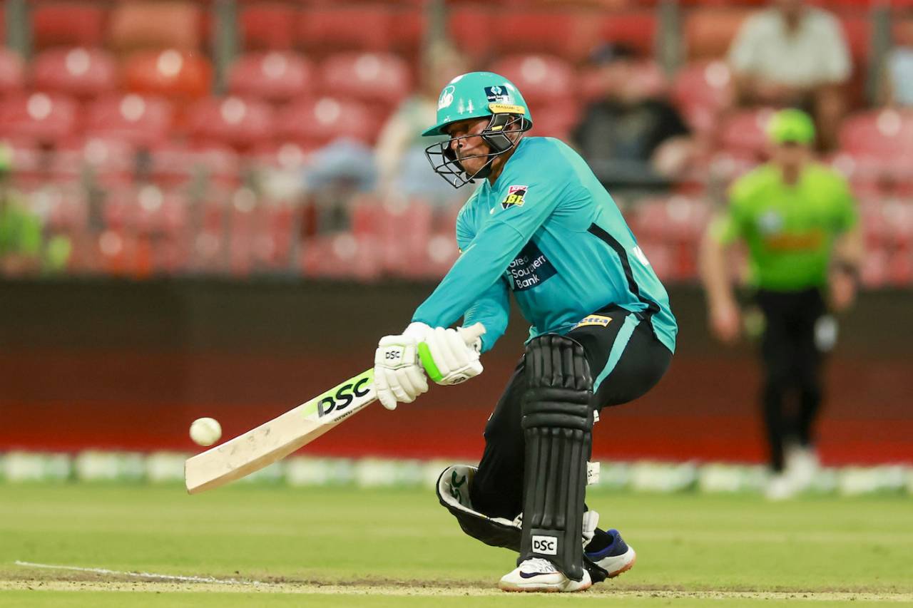 Usman Khawaja got innovative in his brisk knock&nbsp;&nbsp;&bull;&nbsp;&nbsp;Cricket Australia via Getty Images