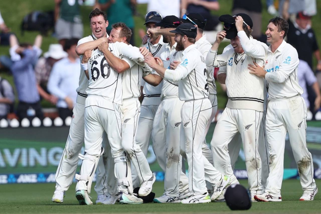New Zealand players celebrate their historic win, New Zealand vs England, 2nd Test, Wellington, 5th day, February 28, 2023