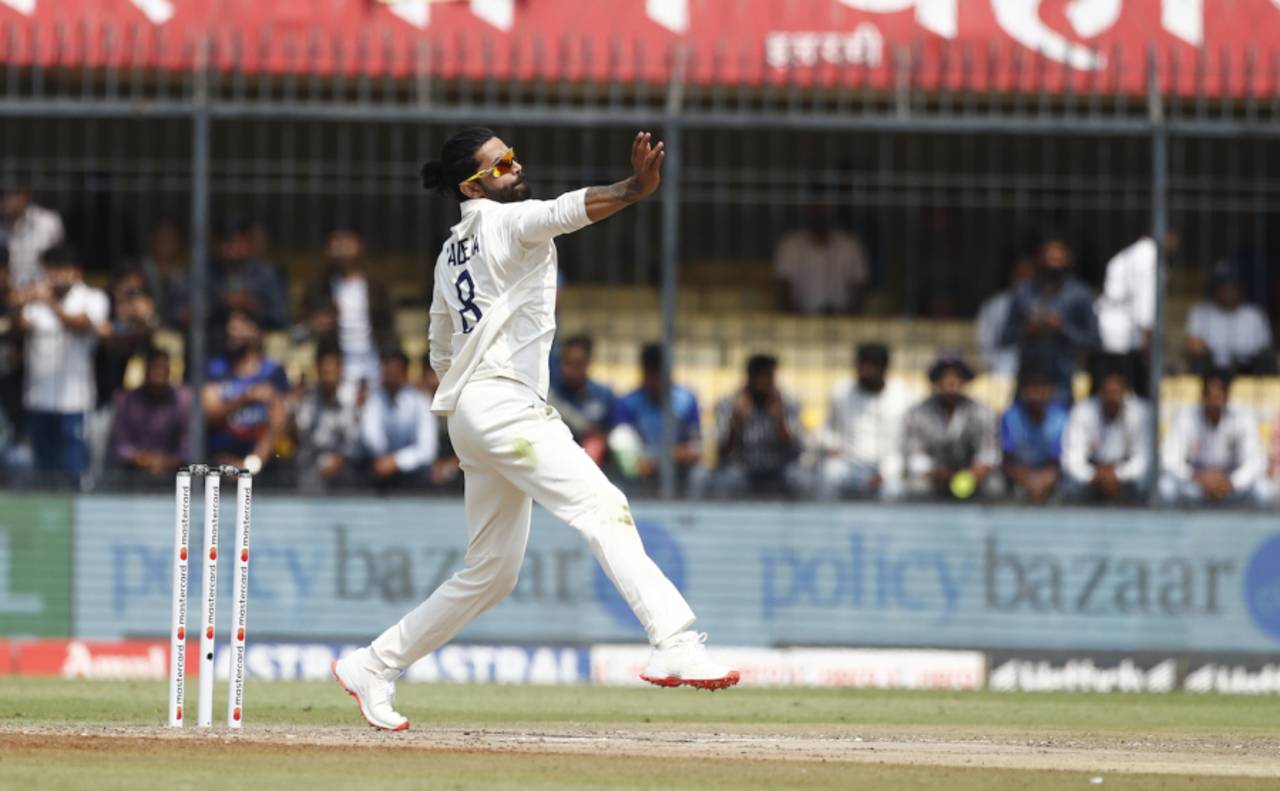 Ravindra Jadeja in delivery stride, India vs Australia, 3rd Test, Indore, 1st day, March 1, 2023
