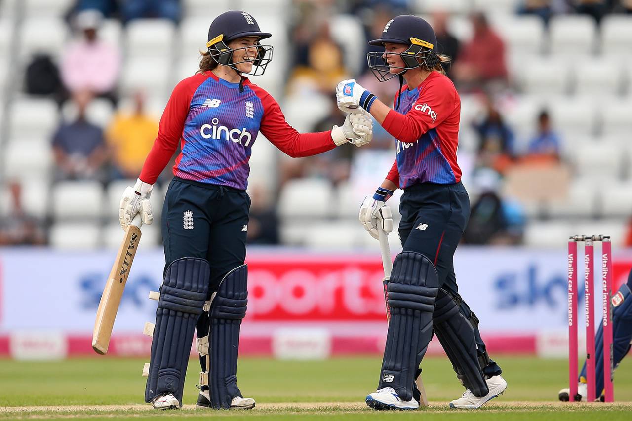 Tammy Beaumont and Danni Wyatt punch gloves, England vs India, Women's 1st T20I, Northampton, July 9, 2021