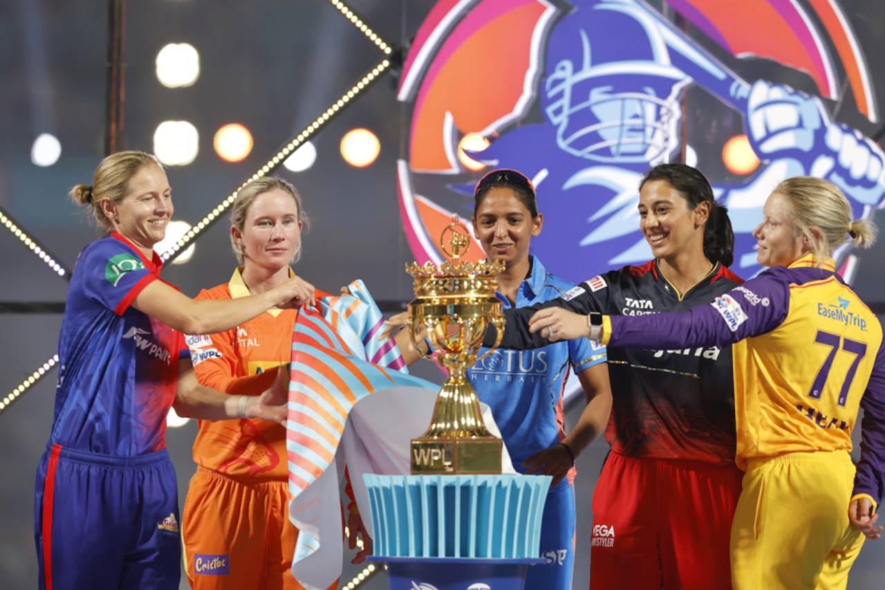 Meg Lanning, Beth Mooney, Harmanpreet Kaur, Smriti Mandhana, and Alyssa Healy unveil the trophy, Gujarat Giants vs Mumbai Indians, Women's Premier League 2023, Mumbai, March 4, 2023
