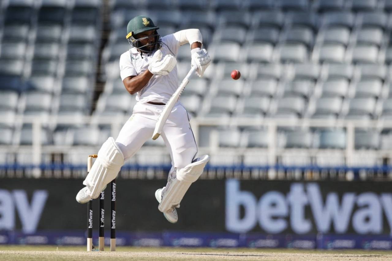 Temba Bavuma leaps to fend off a short ball, South Africa vs West Indies, 2nd Test, Johannesburg, 3rd day, March 10, 2023