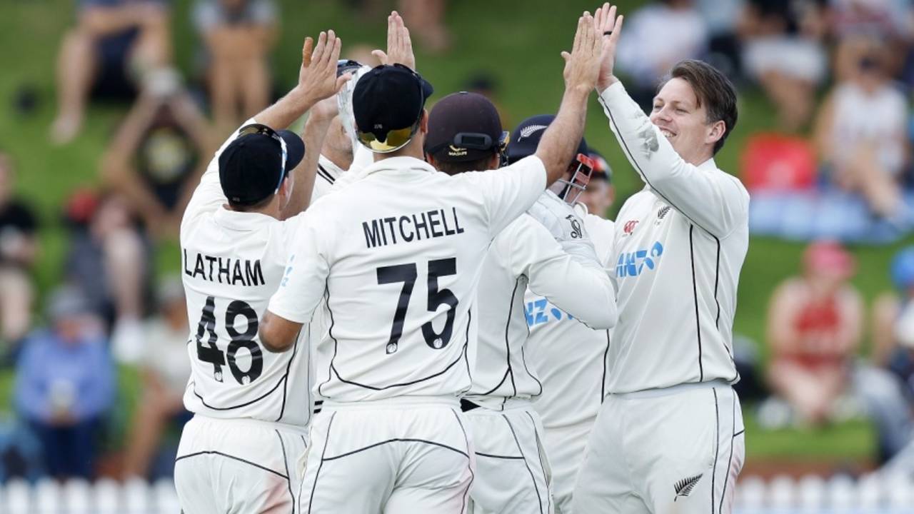 Michael Bracewell picked three wickets in the first innings