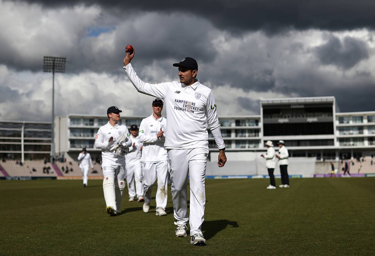 Mohammad Abbas holds the ball aloft after his six-for, Hampshire vs Nottinghamshire, County Championship, Division One, Ageas Bowl, April 6, 2023