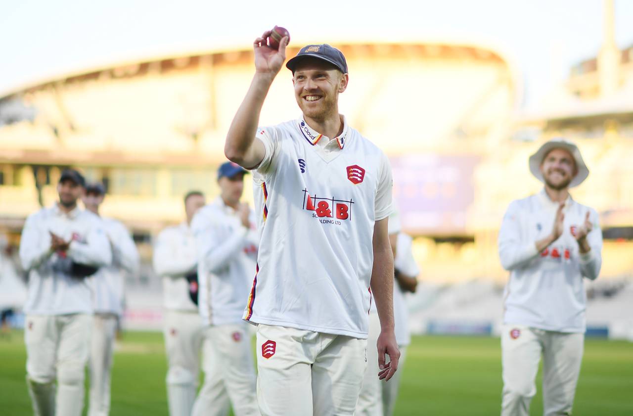 Jamie Porter takes 9 for 69 in the match as Essex hit the ground running in 2023&nbsp;&nbsp;&bull;&nbsp;&nbsp;Getty Images